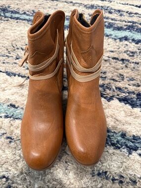 Women’s Tan Leather Ankle Boots with Decorative Straps